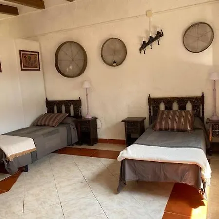 Masia Con Bosque Privado