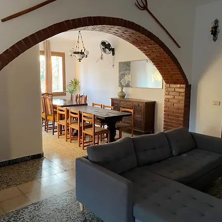 Masia Con Bosque Privado Βίλα Albinyana